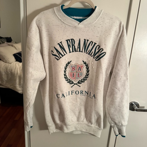 Vintage San Francisco California Sweatshirt Large
1991 - Picture 7 of 7